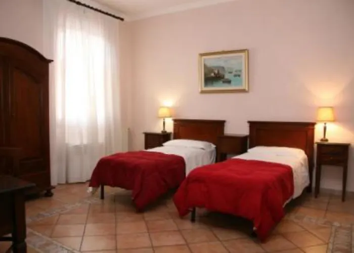 Gaudi Affittacamere 3*